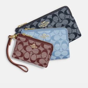 NWT Coach Trio Wristlet